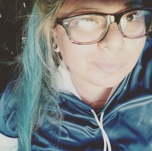 Meet your Posher, Lena